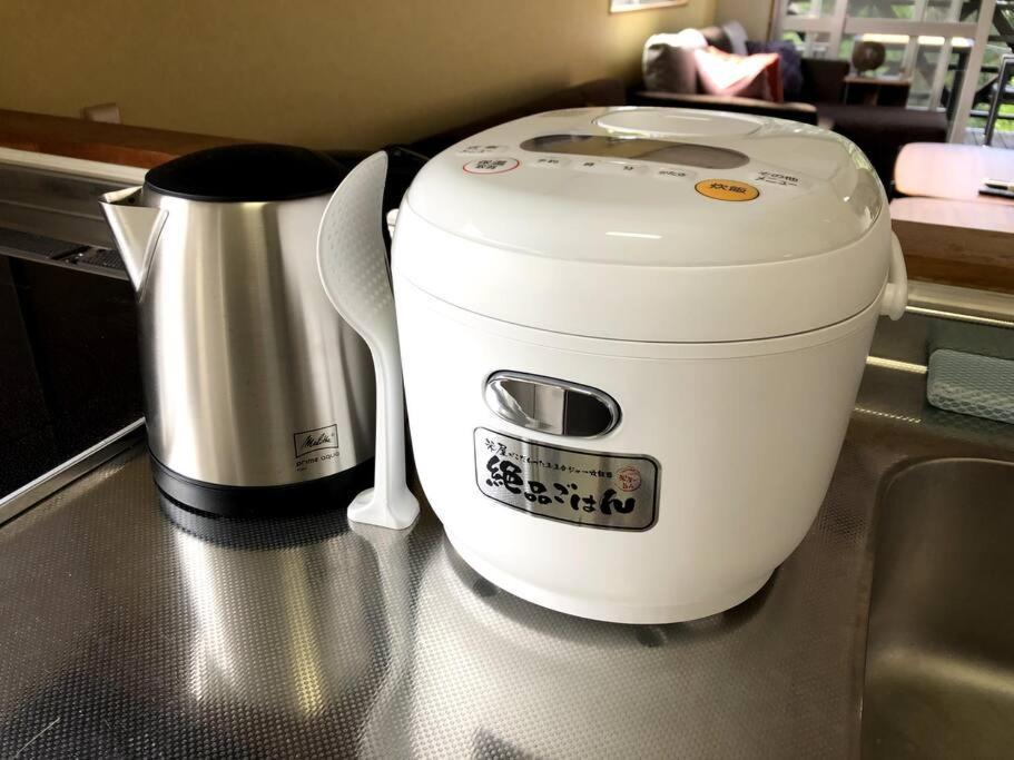 恩納村名嘉真フォレストヴィラ12時チェックアウト可ダブルベッド2台と2段ベッドとユニットバス2室 المظهر الخارجي الصورة